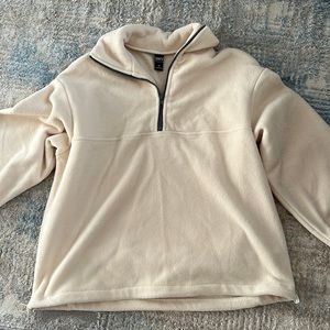 worn once. soft beige quarter zip from Dazy. warm fleece is so comfortable!